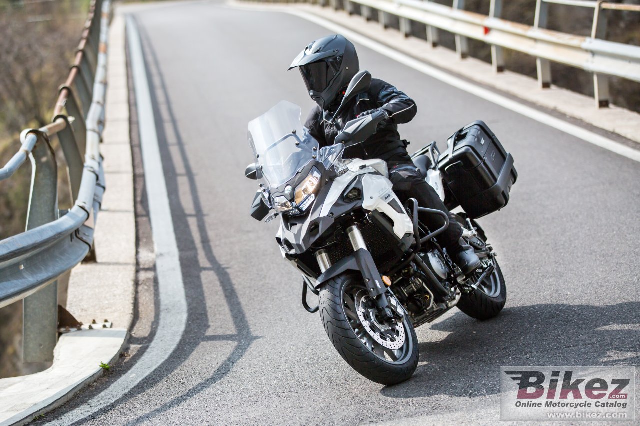 Benelli TRK 502