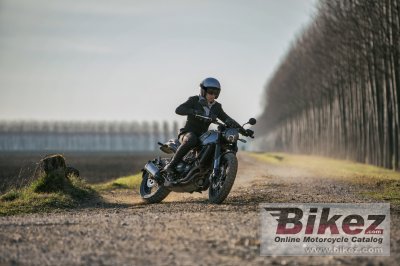 2018 Benelli Leoncino Trail