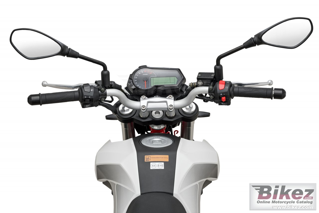 Benelli Tornado Naked T 125