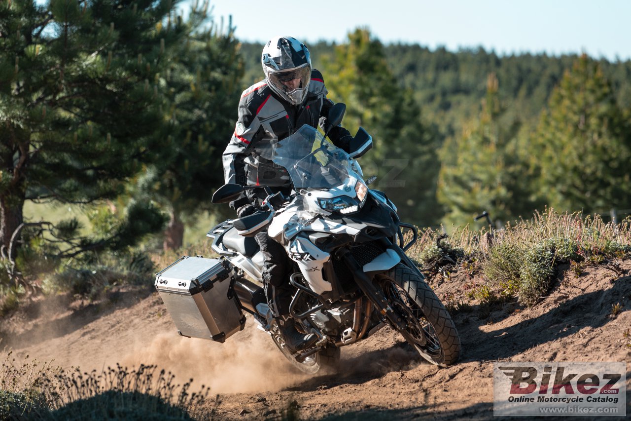 Benelli TRK 502 X