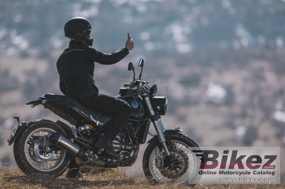 2022 Benelli Leoncino 500 Trail ES