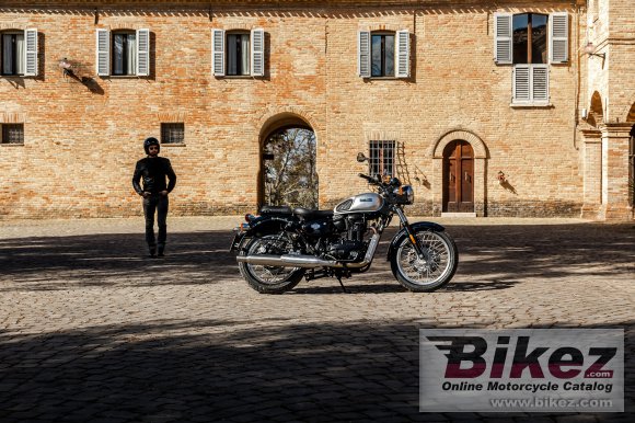 2022 Benelli Imperiale 400