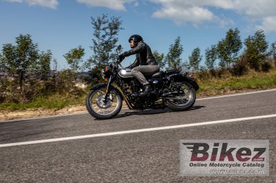 2023 Benelli Imperiale 400