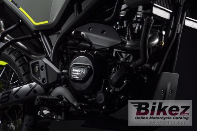 2023 Benelli BKX 250