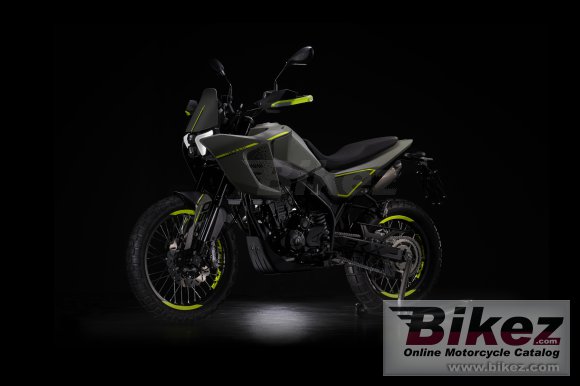 2023 Benelli BKX 250