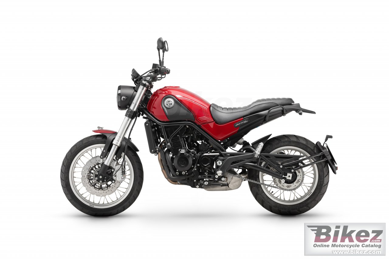 Benelli Leoncino 500 Trail