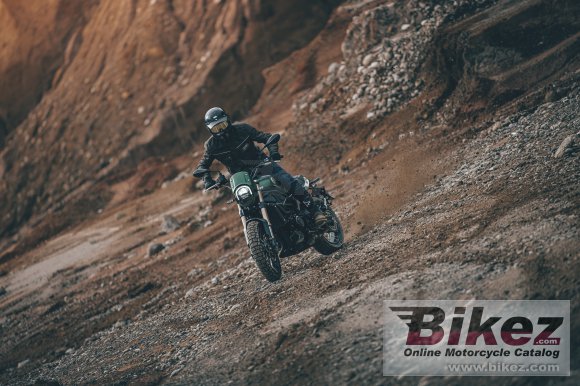 2023 Benelli Leoncino 800 Trail