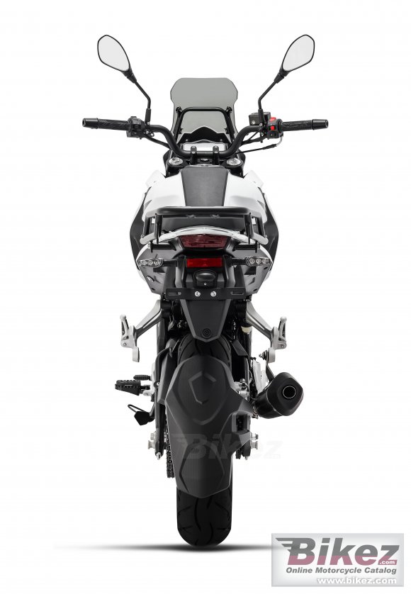 2023 Benelli TRK 251