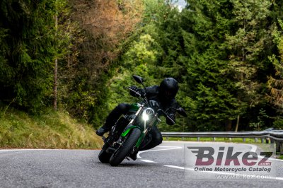 2025 Benelli 752 S