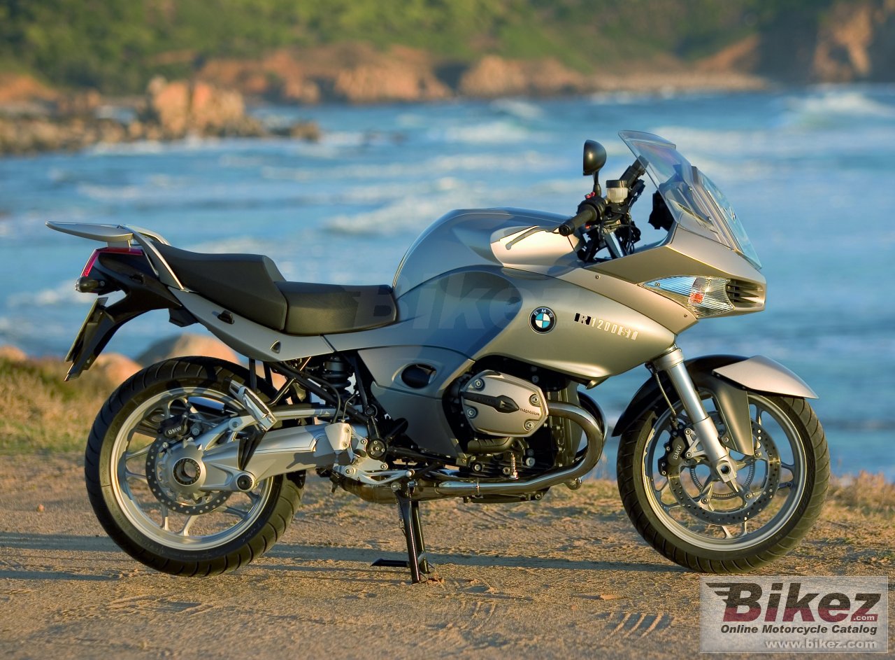 BMW R1200ST