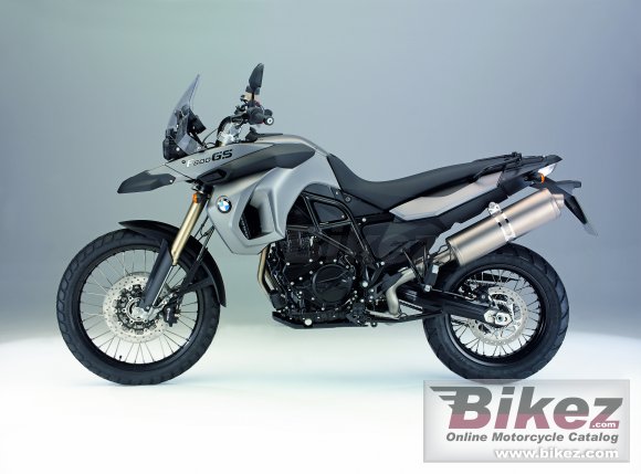 thumbnail image 2 of BMW F 800 GS (2008-2011) Service Kit: Oil Filter, Air Filter & Bardahl XTC 10W50 Oil 2 of 6