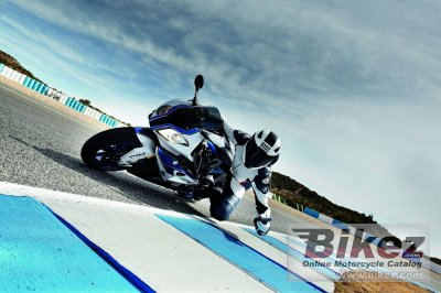 2013 BMW HP4