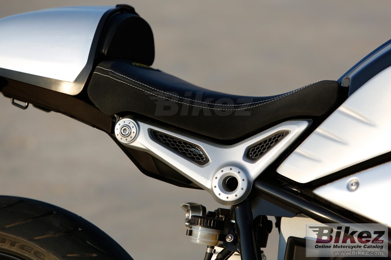 BMW R nine T