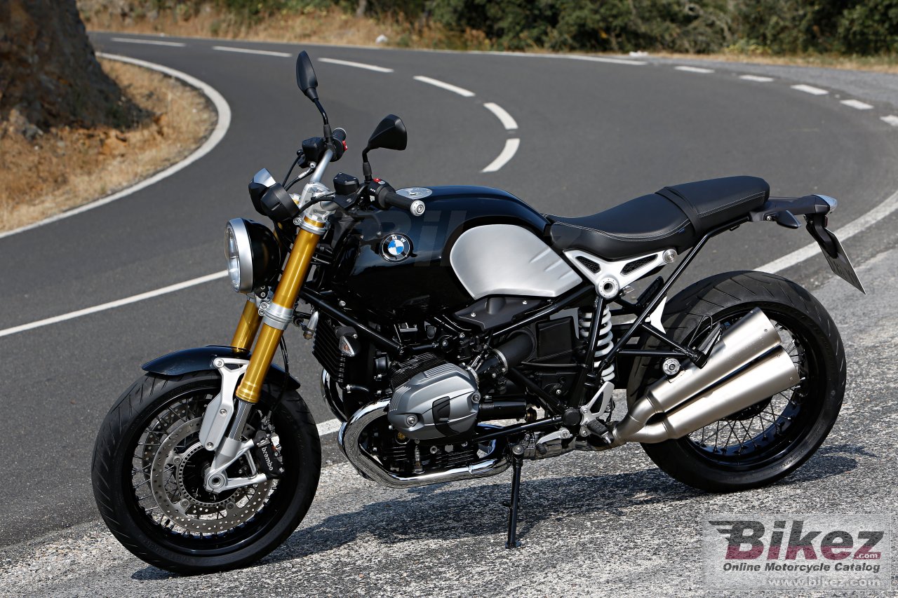 BMW R nine T