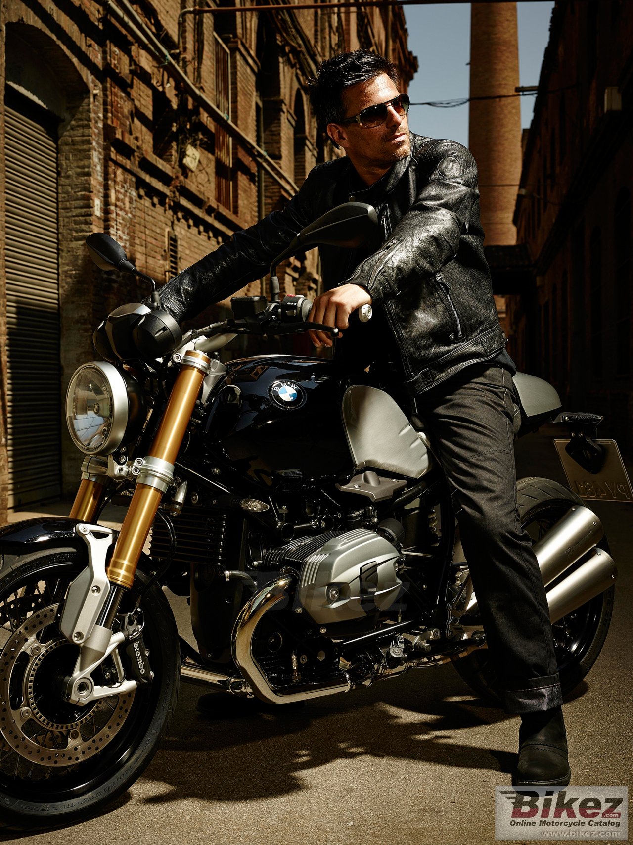 BMW R nine T