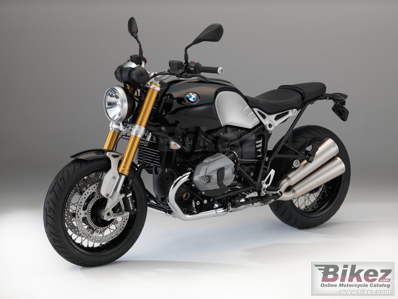 BMW R nine T