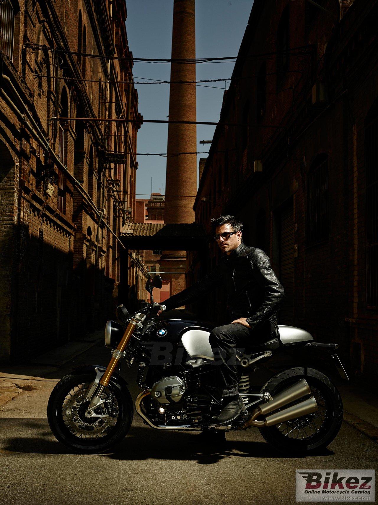 BMW R nine T