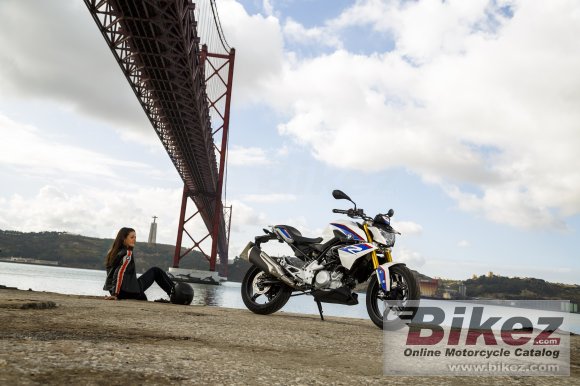 2016 BMW G 310 R