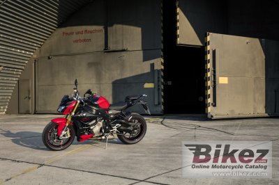 2017 BMW S 1000 R