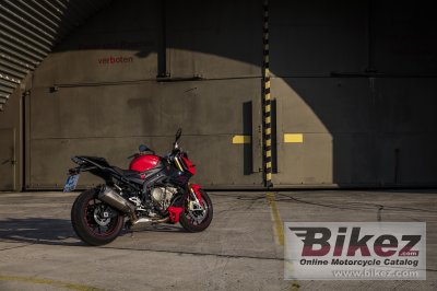2017 BMW S 1000 R