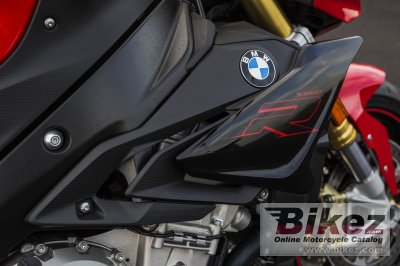 2017 BMW S 1000 R