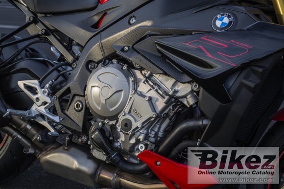 2017 BMW S 1000 R