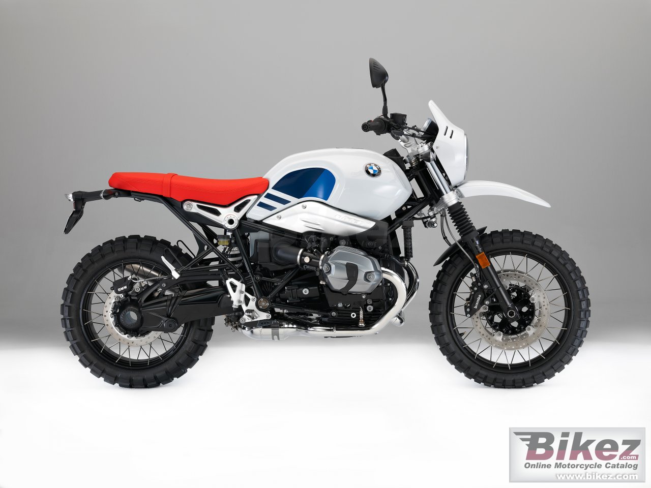 BMW R nineT