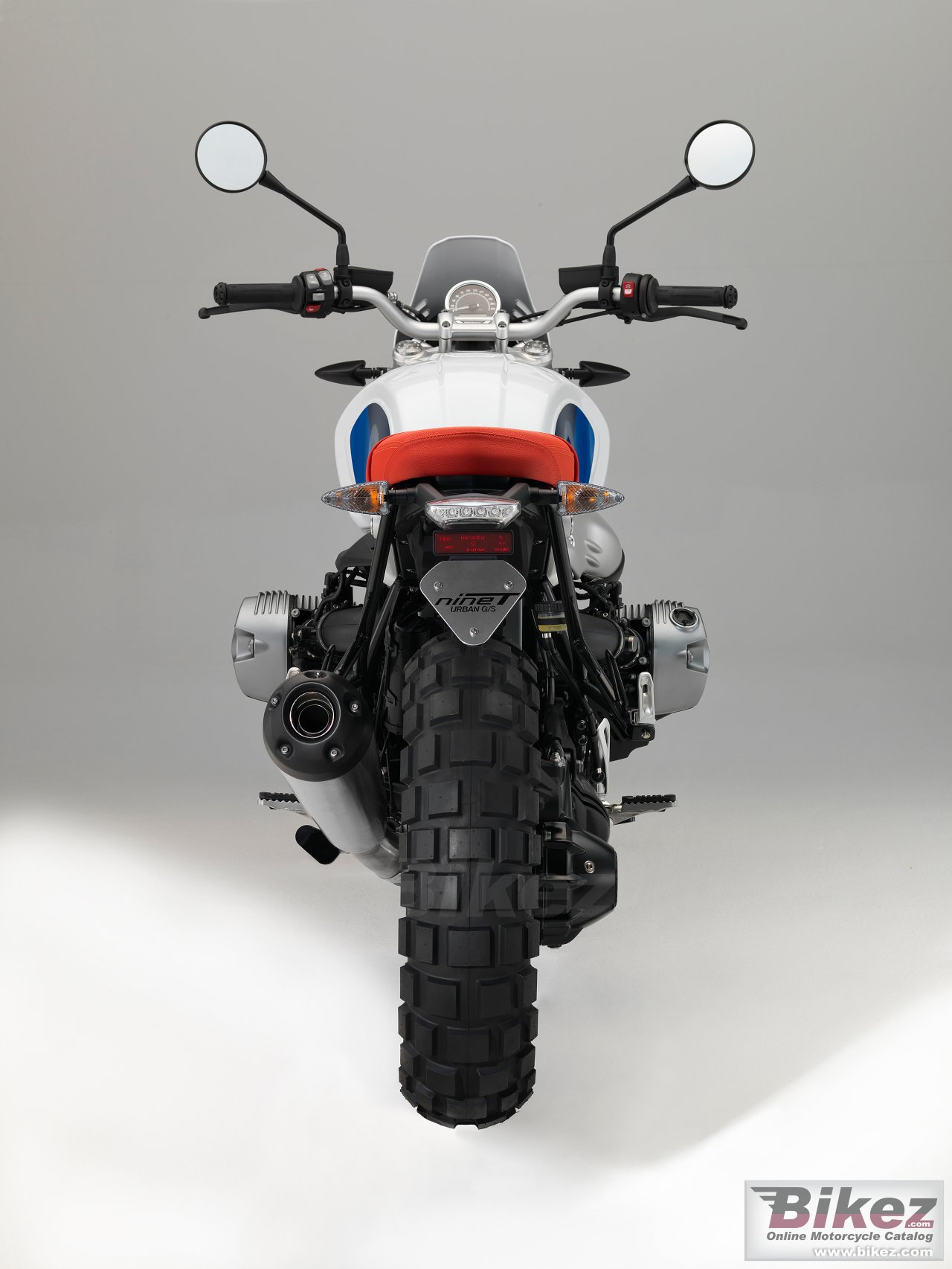 BMW R nineT