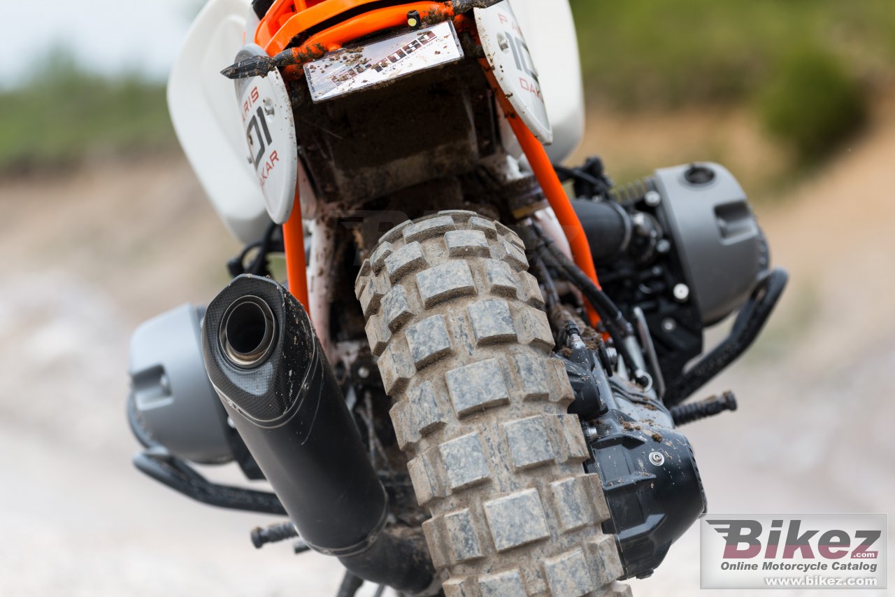 BMW Concept Lac Rose