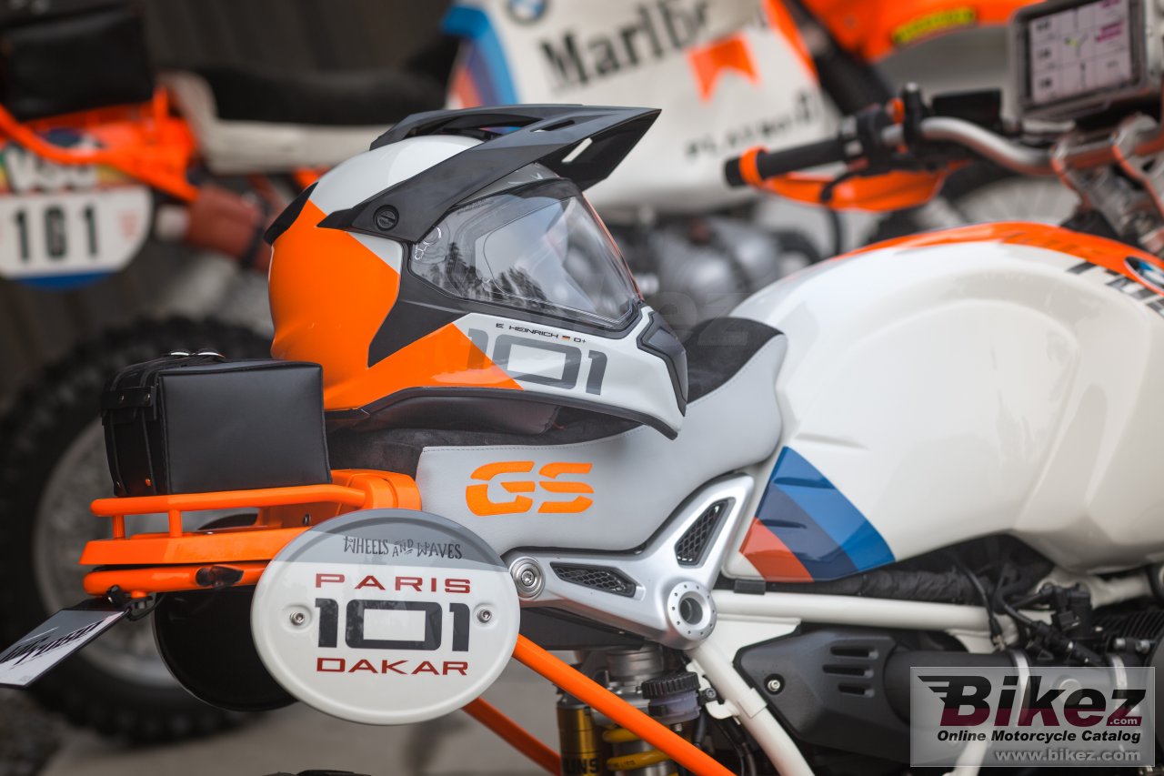 BMW Concept Lac Rose