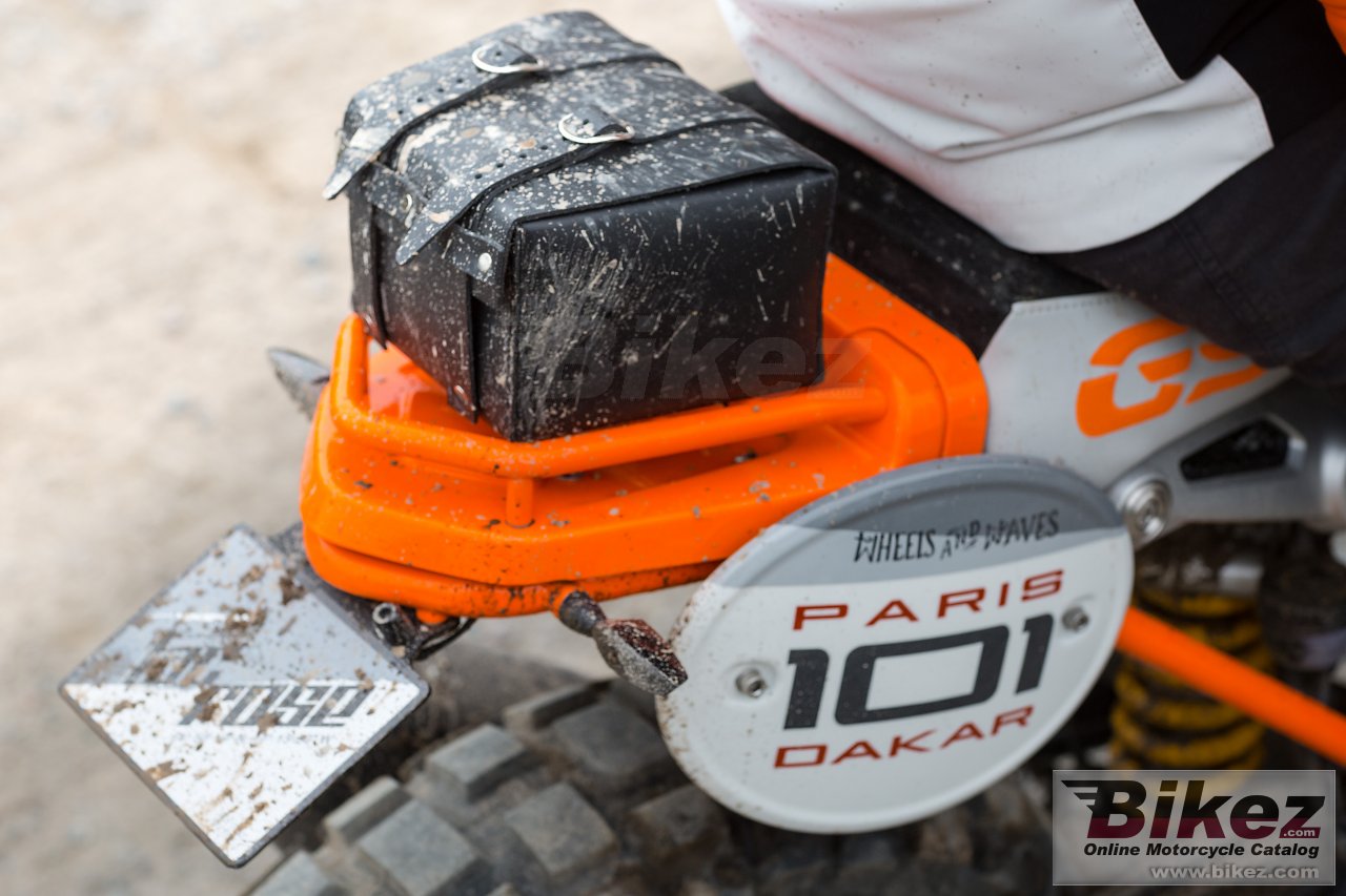 BMW Concept Lac Rose