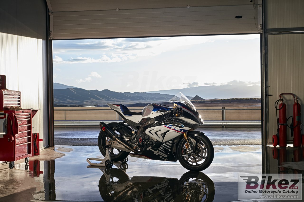 BMW HP4 Race