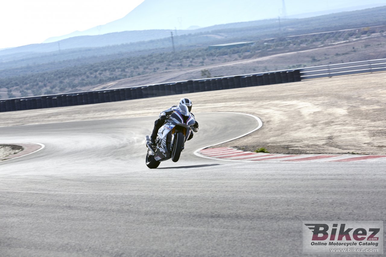 BMW HP4 Race