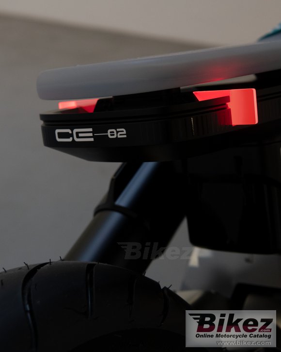 2021 BMW Concept CE02