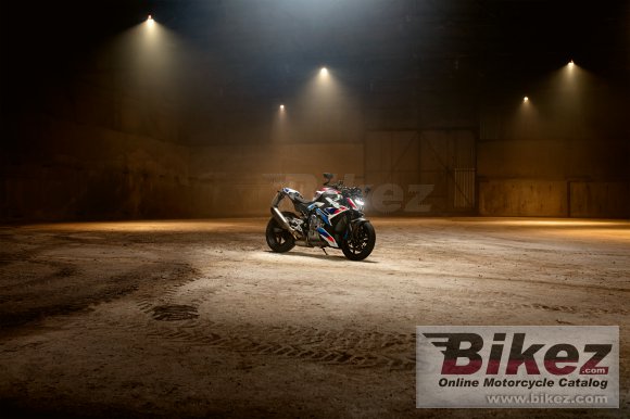 2023 BMW M 1000 R