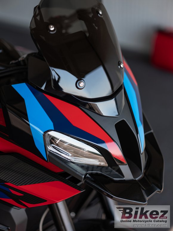 2024 BMW M 1000 XR