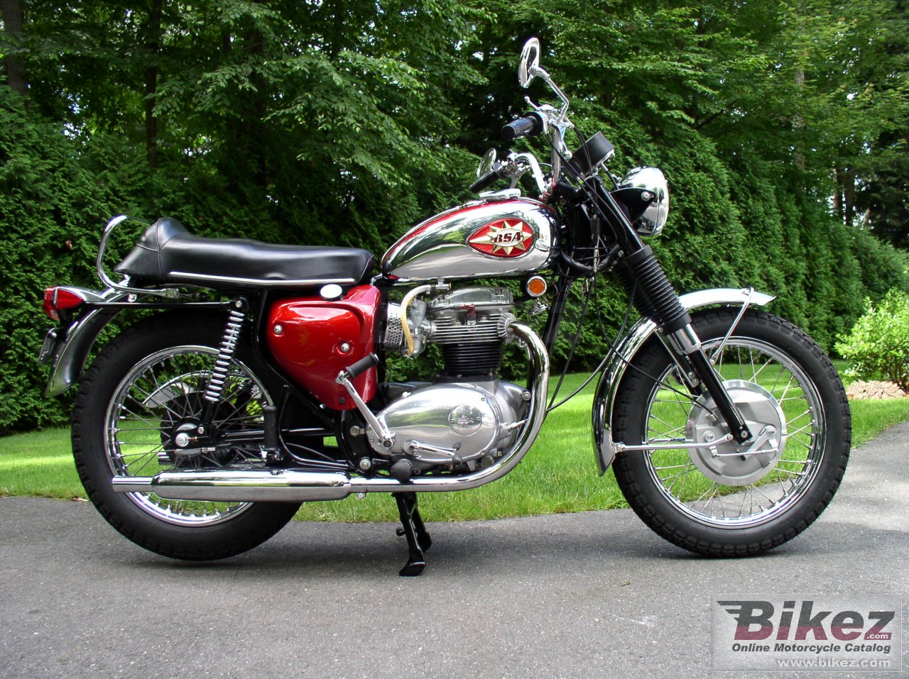 BSA A 65 Lightning