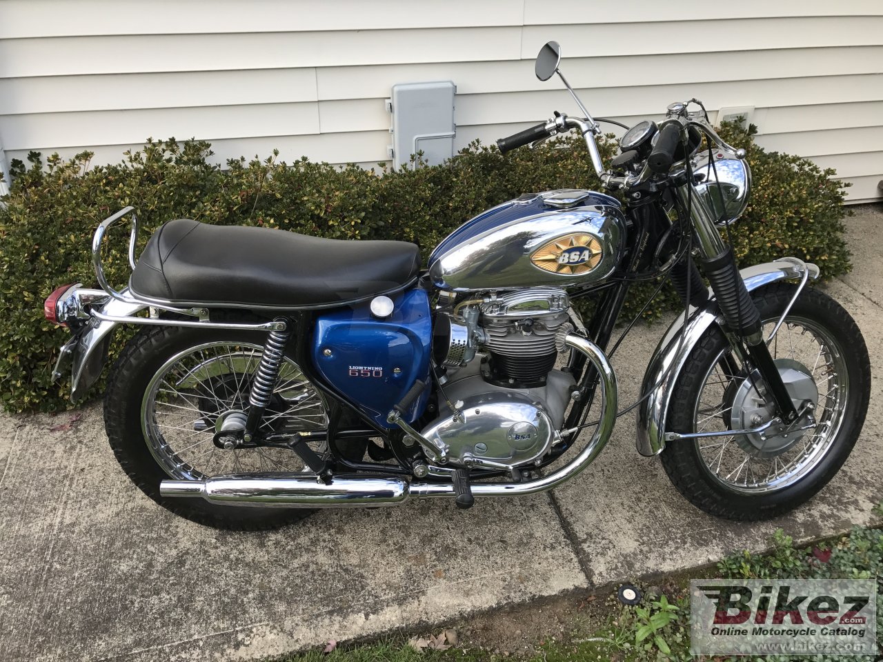 BSA A 65 Lightning