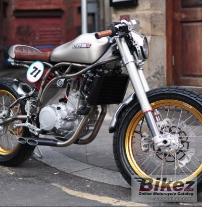 CCM Spitfire Cafe Racer