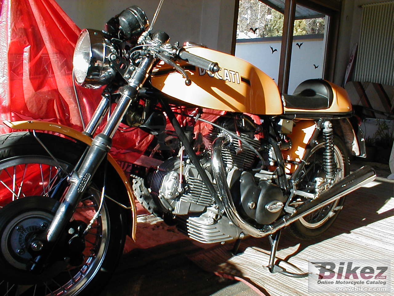 Ducati 750 S Sport