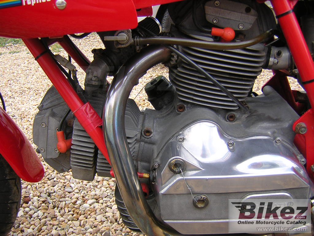 Ducati 900 SS Hailwood-Replica