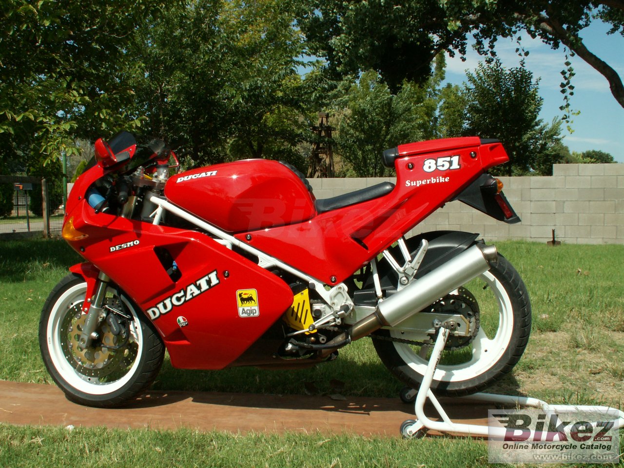 Ducati 851 Strada