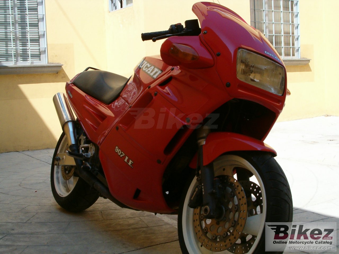 Ducati 907 i.e.