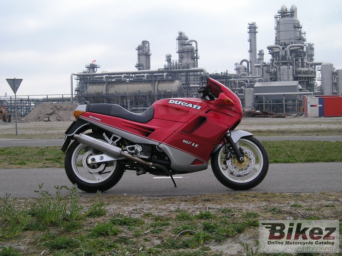 Ducati 907 i.e. Paso