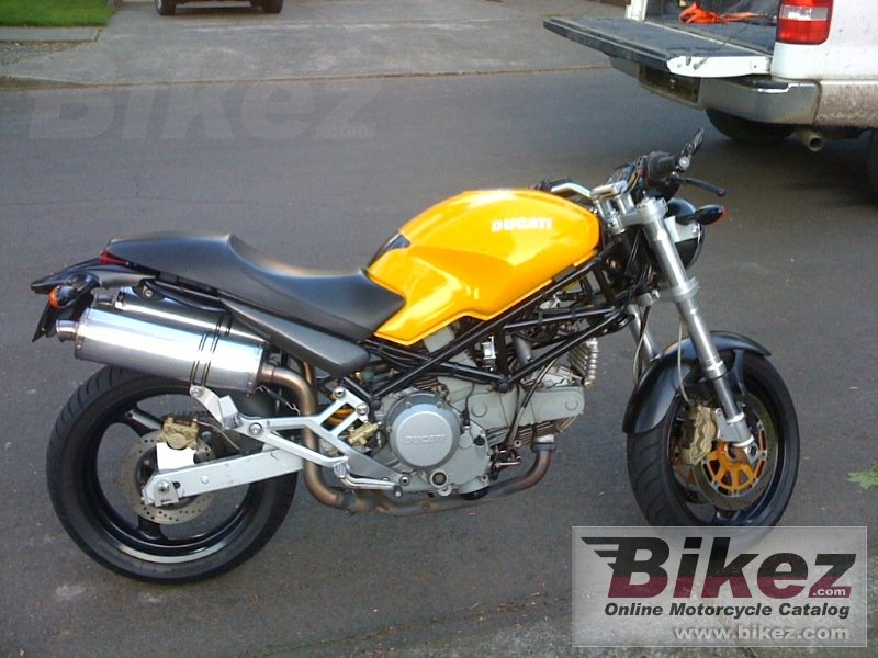 Ducati Monster 750