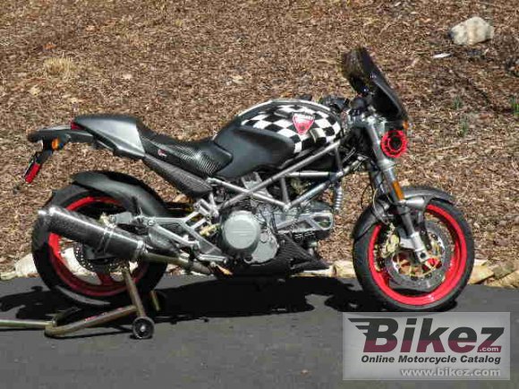 2002 Ducati Monster 750 i.e.