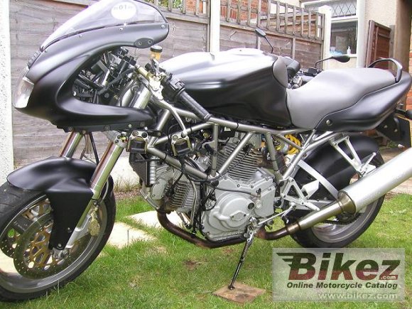 2002 Ducati 900 Sport