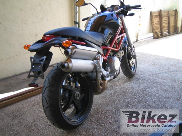 2007 Ducati Monster S2R 800