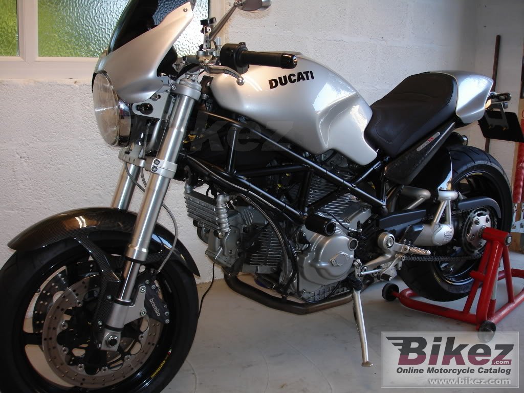 Ducati Monster S2R 1000