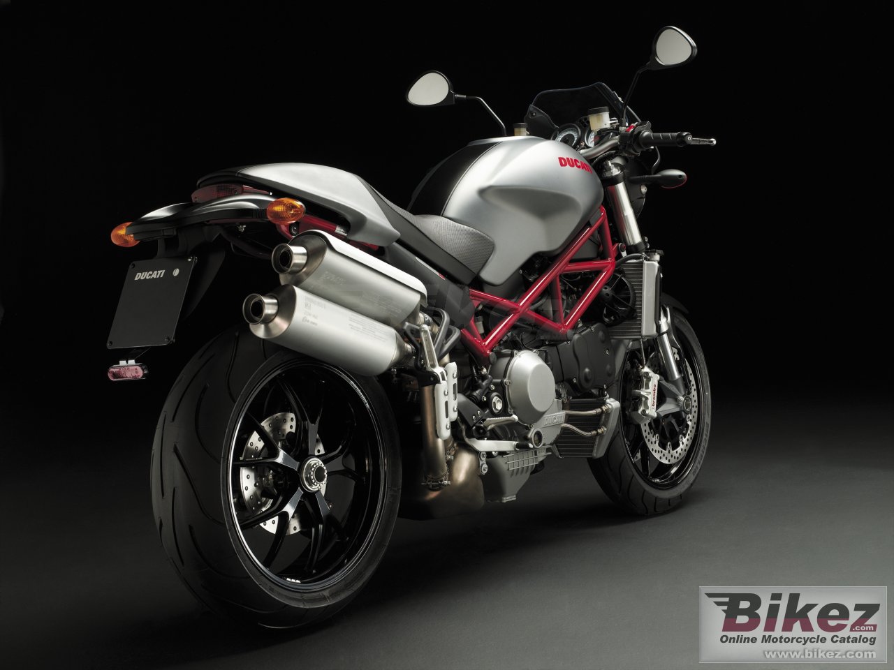 Ducati Monster S4R Testastretta